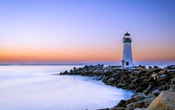 工业互联网巨头工业富联发白皮书，首度分享“灯塔工厂”经验