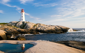 批量制造“灯塔工厂”，工业富联发布十大数字转型标杆