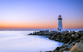 “灯塔工厂”成“智造”热词