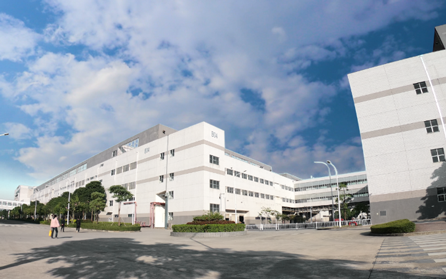 工业富联南宁公司荣获“广西工业龙头企业”称号