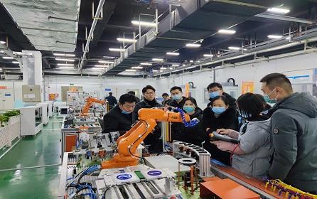 工业富联智能科技学院启动报考