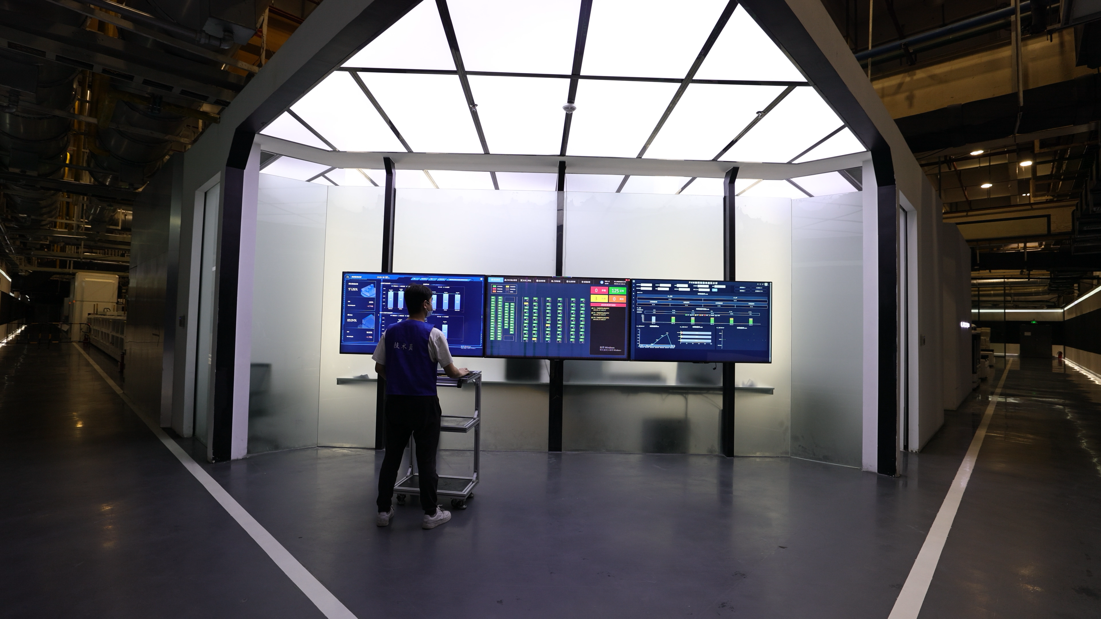 深圳观澜灯塔工厂