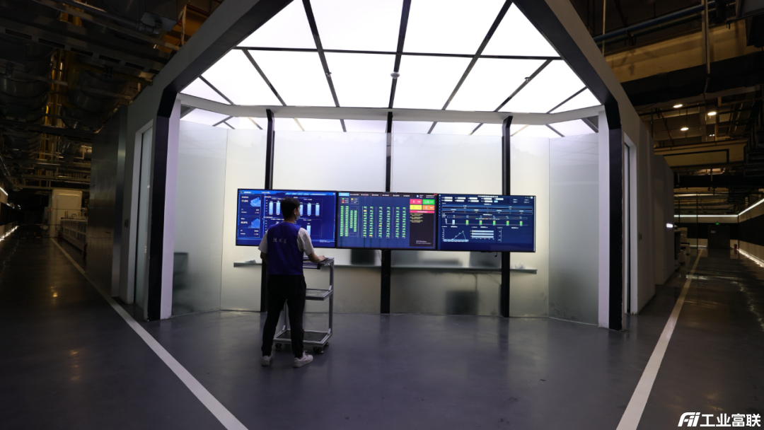 1696845374555990.png 640 (1).png