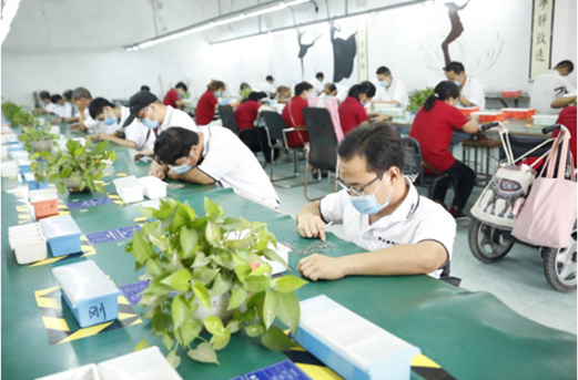 工业富联郑州园区“阳光工场”