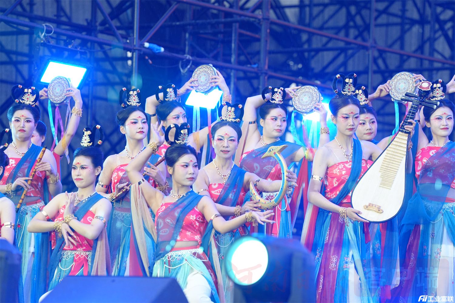 1711202523238197.jpg 141e513f99974beebde3ba739aec85cd.jpg